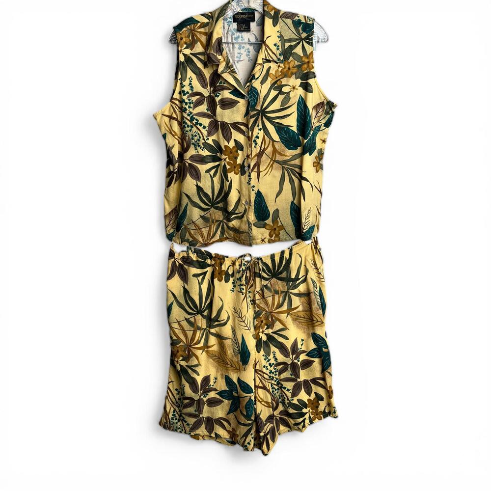 Sleeveless Tropical Print Button-Up Shirt and Shorts Set